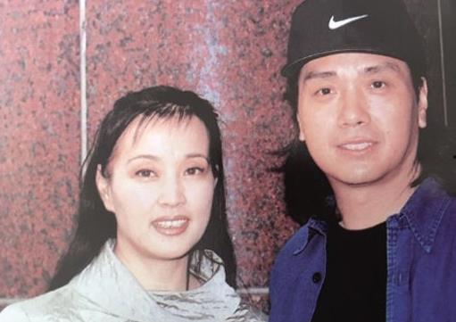 娱乐吃瓜视频封面怎么做,如何抓住眼球，吸引观众